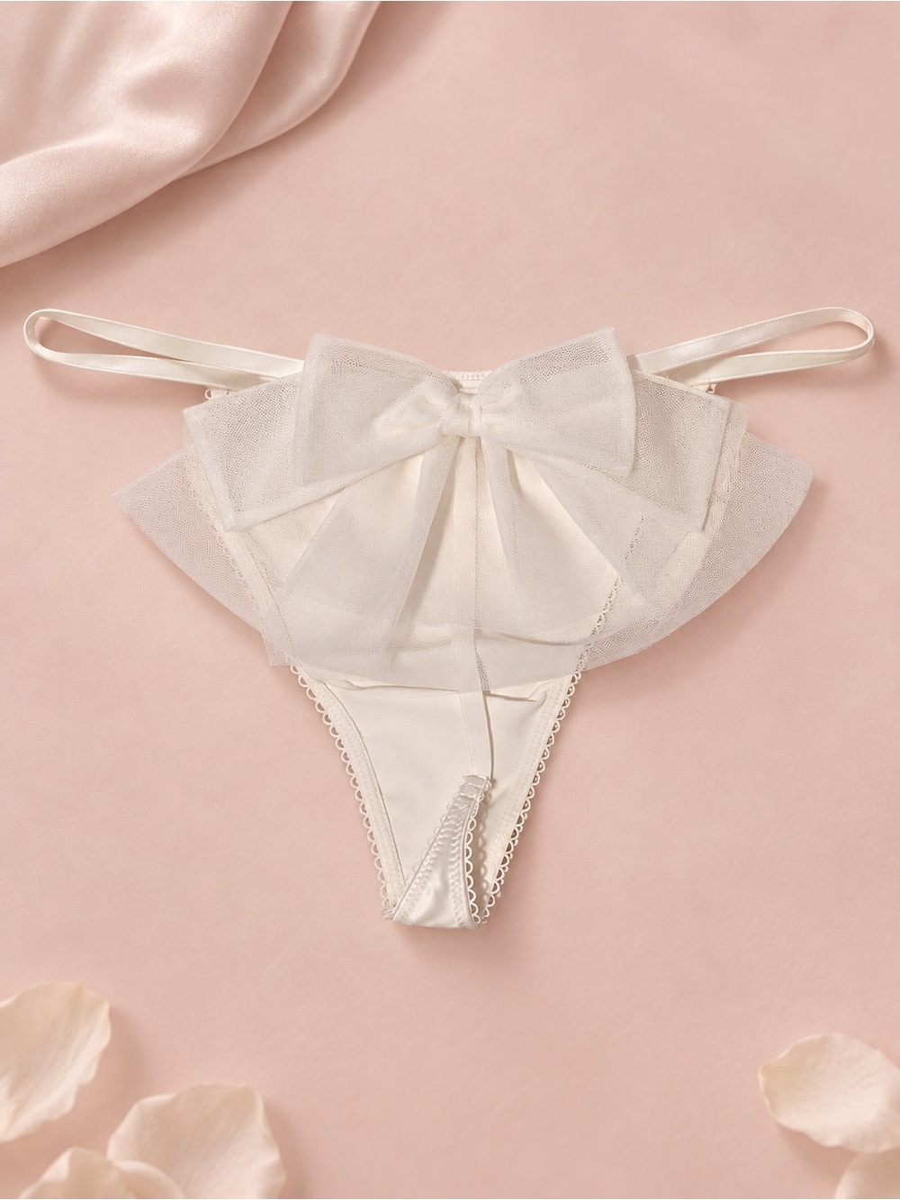 NWT Victoria’s Secret TEASE White Silk Satin Bow-Back Thong Size X-Large XL